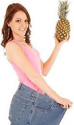 Chicas prohibidas con piña